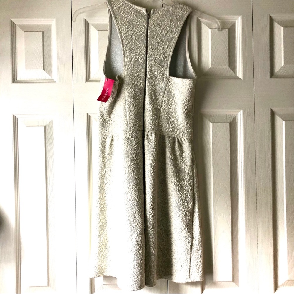 Mini Dress - Picture 3 of 4